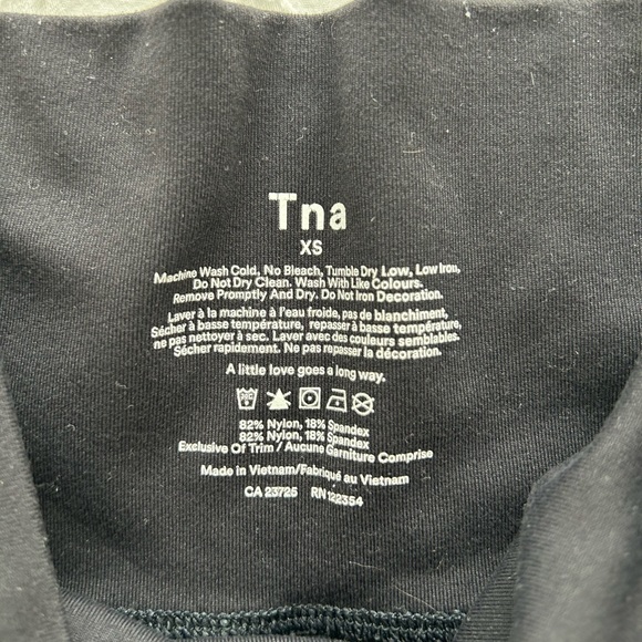 TNA LEGGINGS - Picture 5 of 6